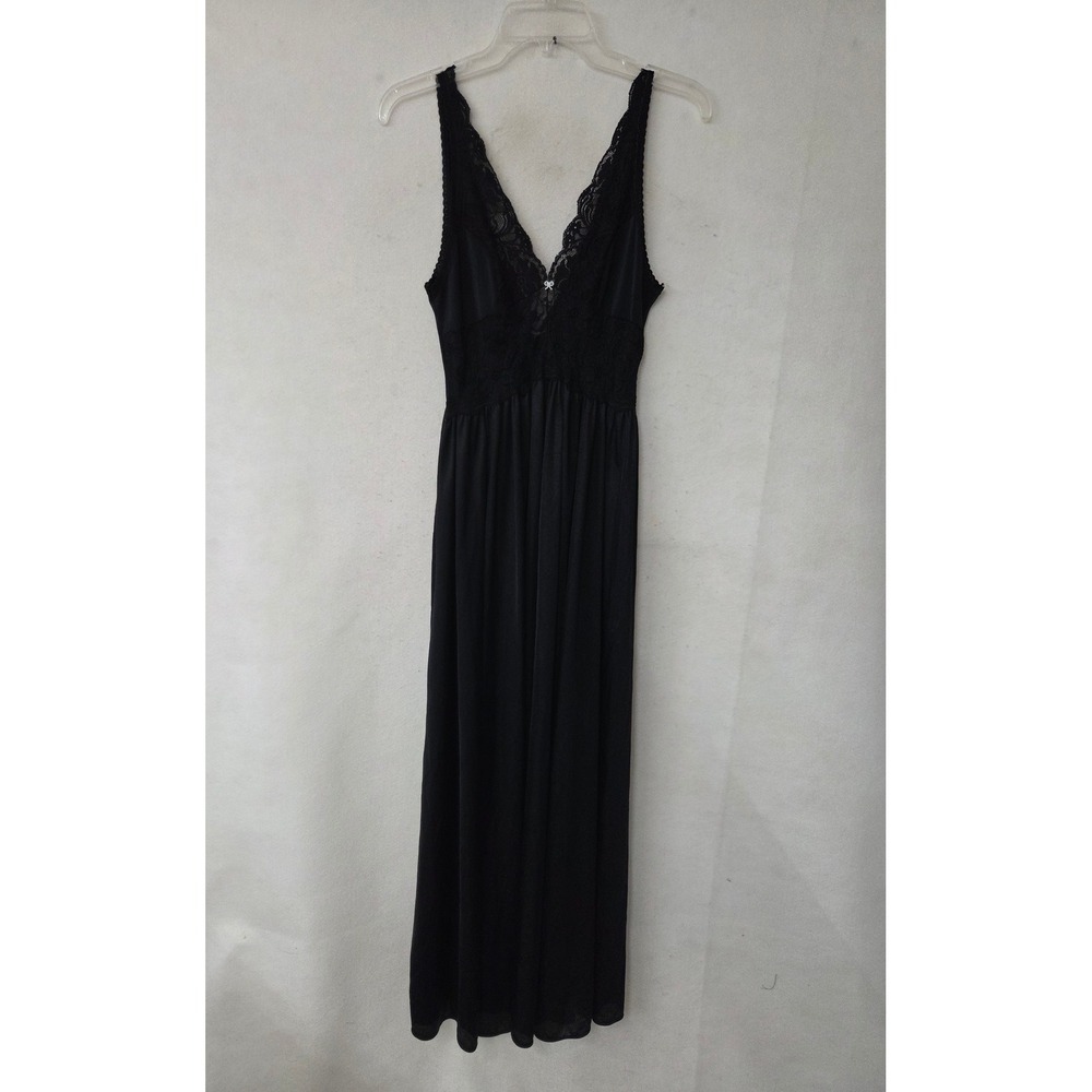 Vintage Full Sweep Black Lace Trim V-Neck Maxi Nightgown Sleeveless Empire Waist
